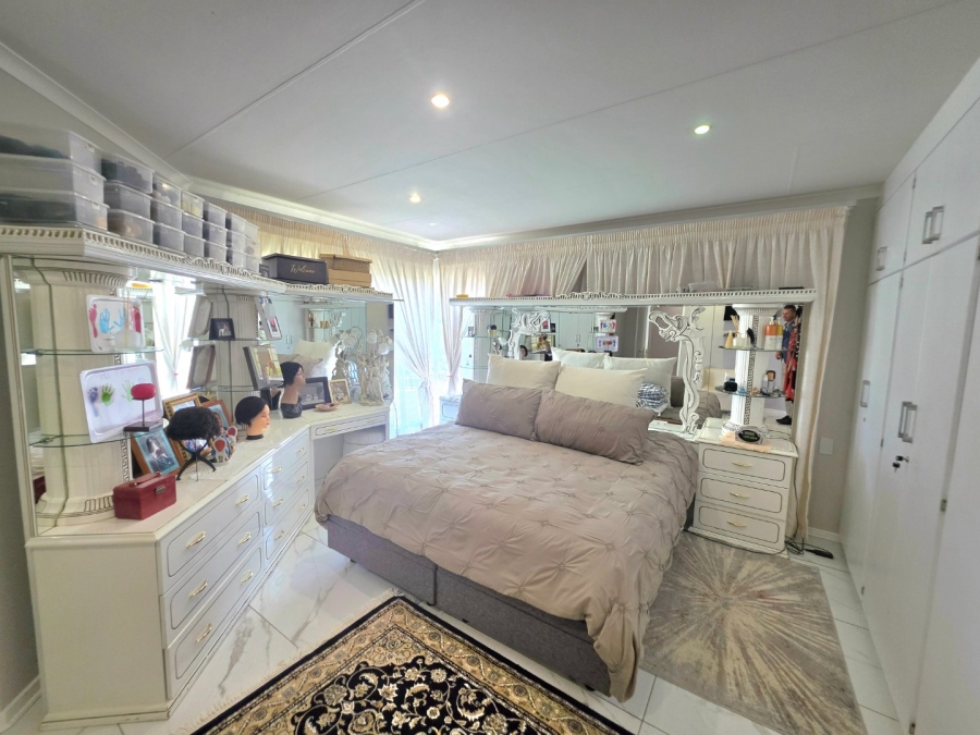 4 Bedroom Property for Sale in Panorama Free State